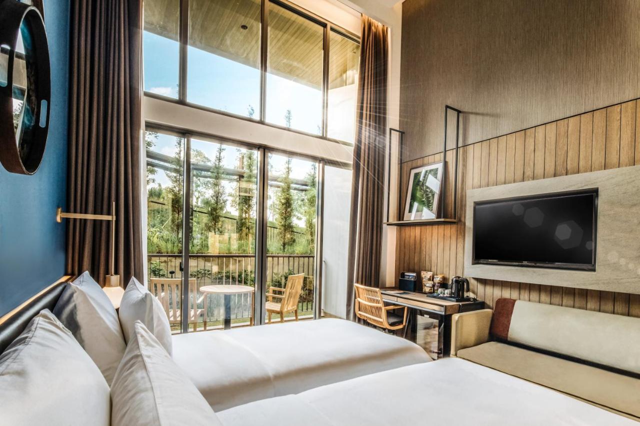 The Botanica Sanctuary Puncak Exterior foto Deluxe Room